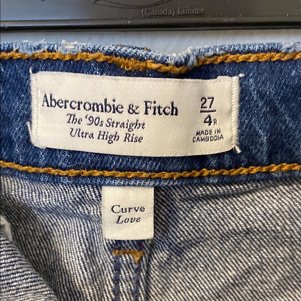 Abercrombie 90s high rise straight - curve fit